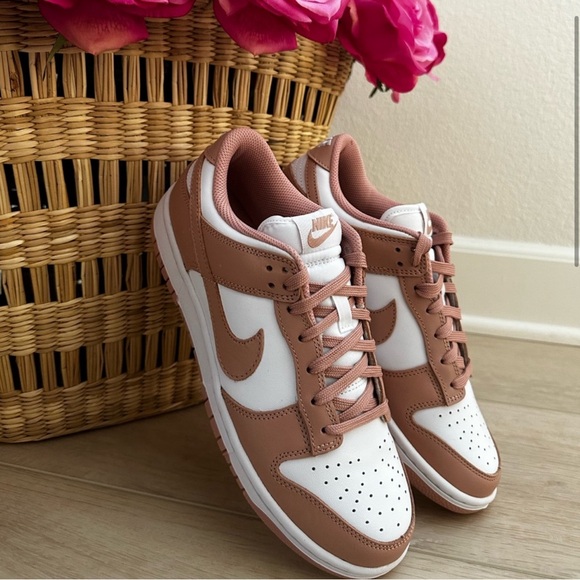 Nike dunks rose Wmns 8 - Picture 2 of 2